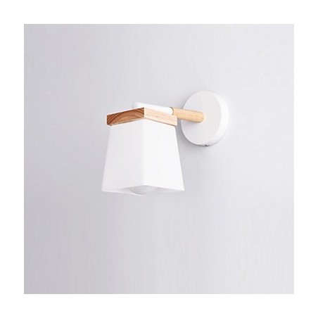 Squere Glassshade Wall Lamp For Bedroom Modern Feature Ambient Light Wall Sconces Wall Light